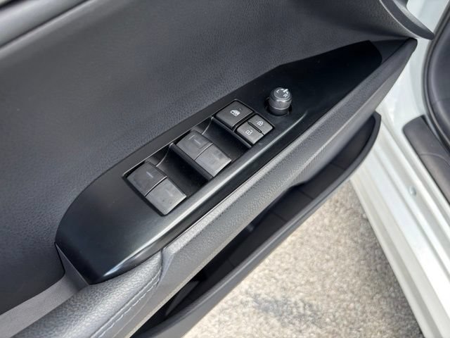 Used 2025 Toyota Camry XSE FWD image 16