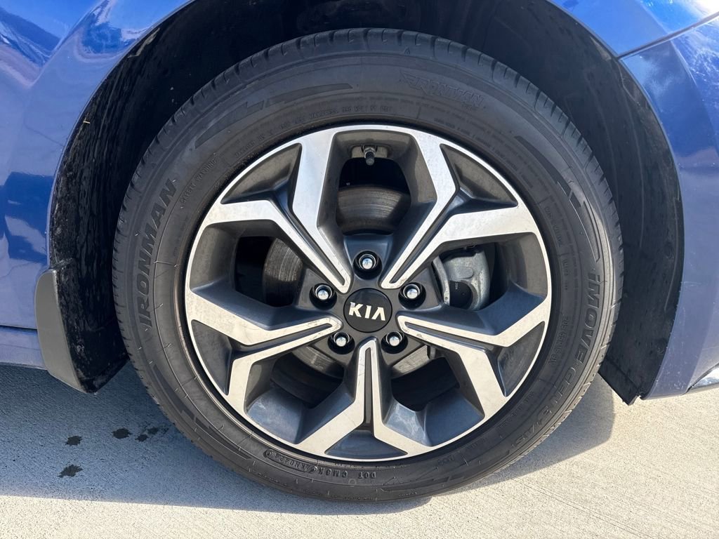 Used 2020 Kia Forte LXS image 11