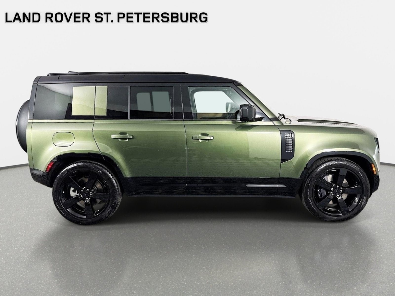 New 2026 Land Rover Defender 110 X-Dynamic SE AWD/4WD image 4