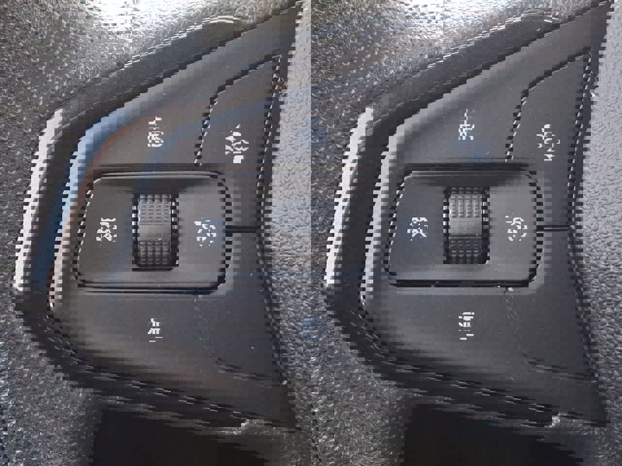 Used 2024 Chevrolet TrailBlazer LT image 23