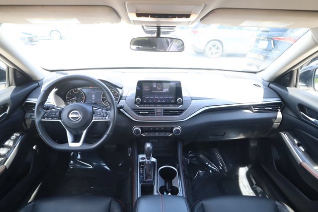 Certified 2025 Nissan Altima 2.5 SR FWD image 14