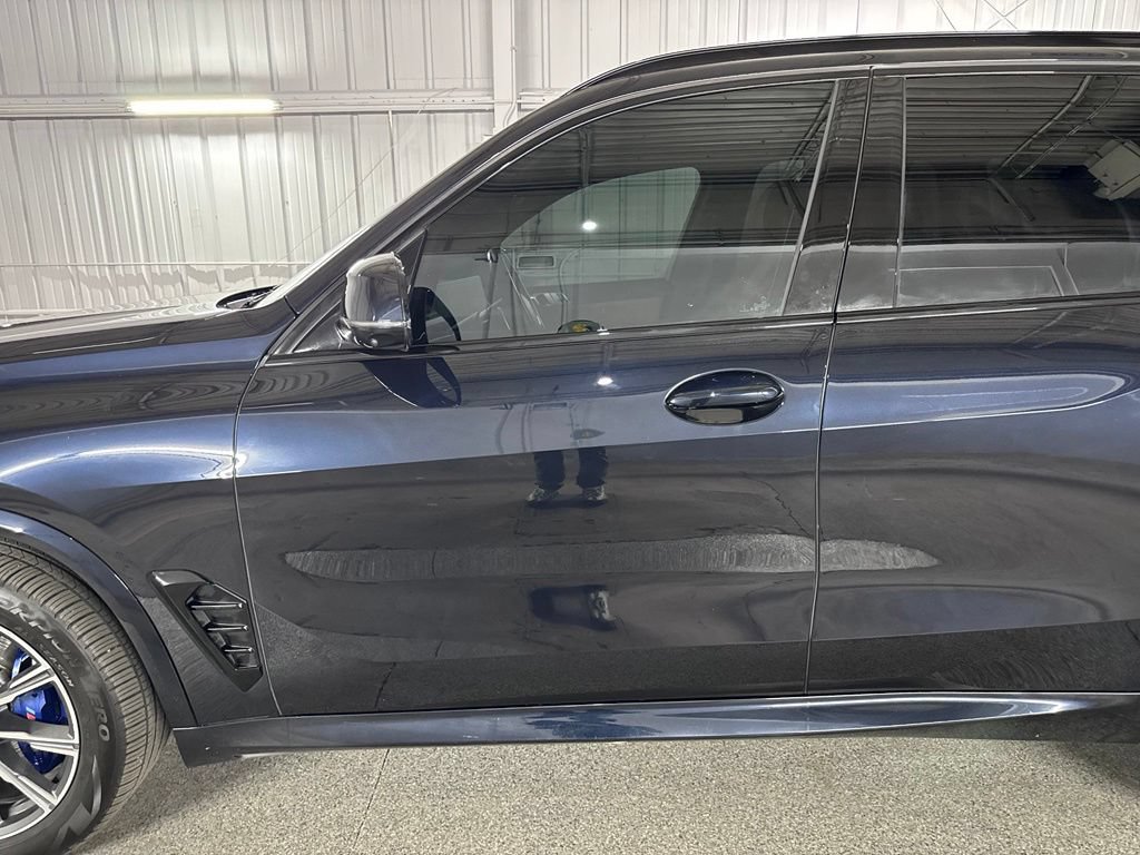 Used 2024 BMW X5 xDrive40i w/ M Sport Package AWD/4WD image 17