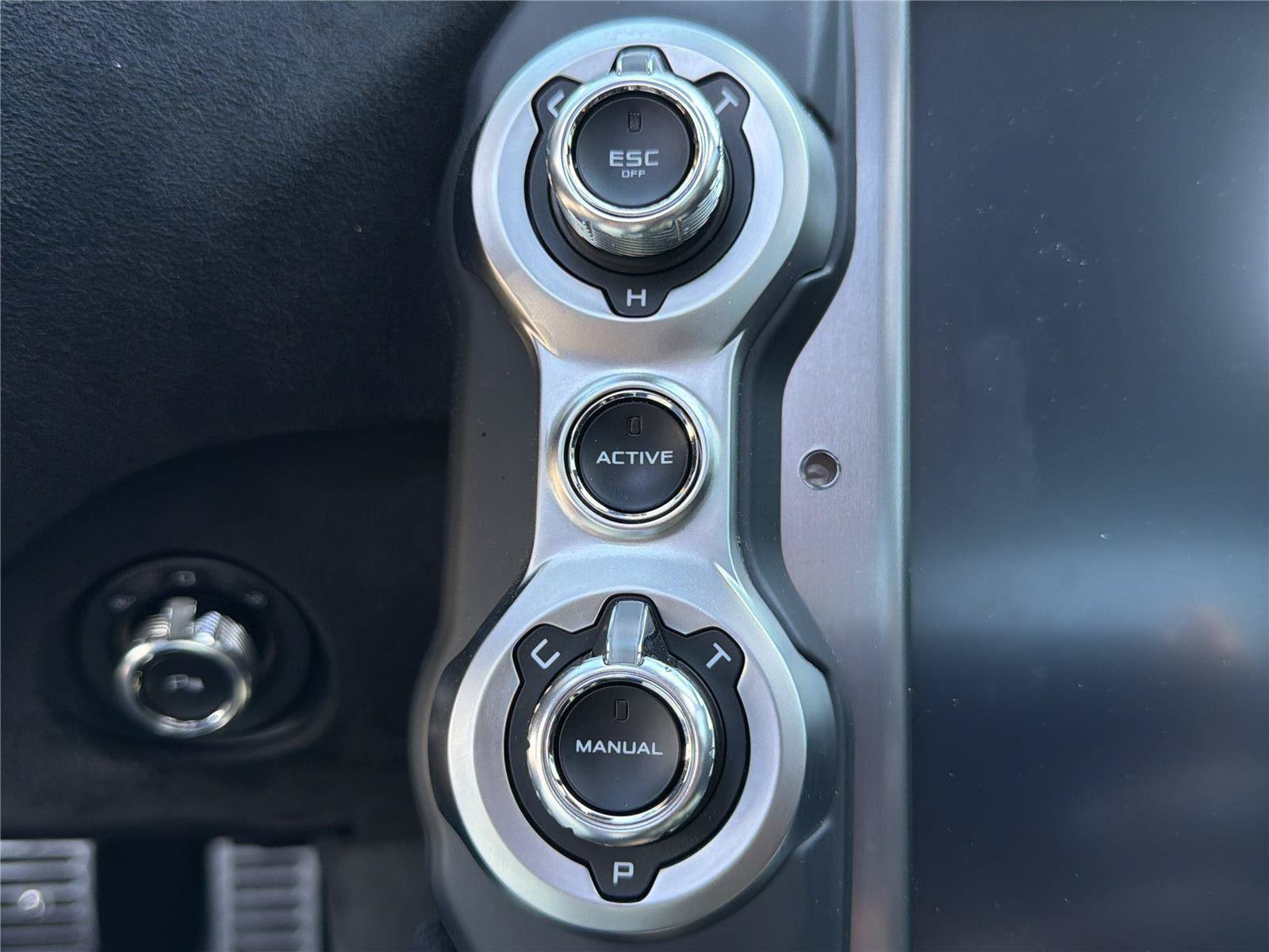 Used 2019 McLaren 720S RWD image 14