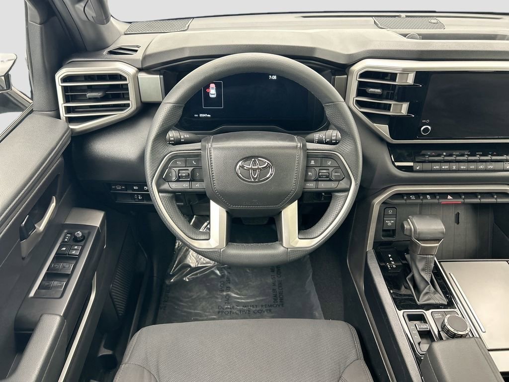 Used 2025 Toyota Sequoia SR5 AWD/4WD image 10