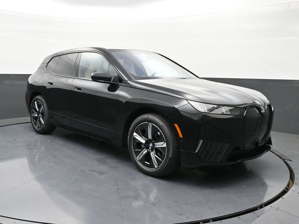 New 2026 BMW iX xDrive45 image 3