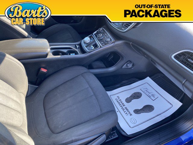 Used 2016 Chrysler 200 Limited FWD image 15