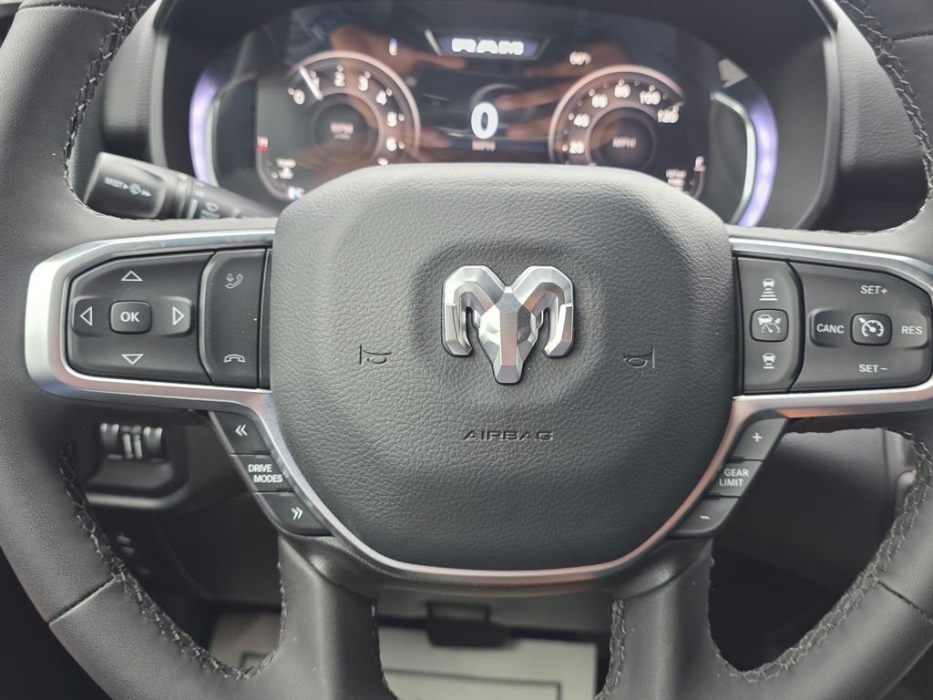 New 2026 RAM 1500 Big Horn AWD/4WD image 19