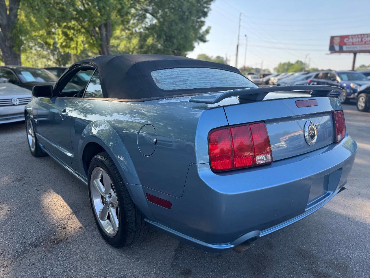 Used 2007 Ford Mustang GT Premium RWD image 16