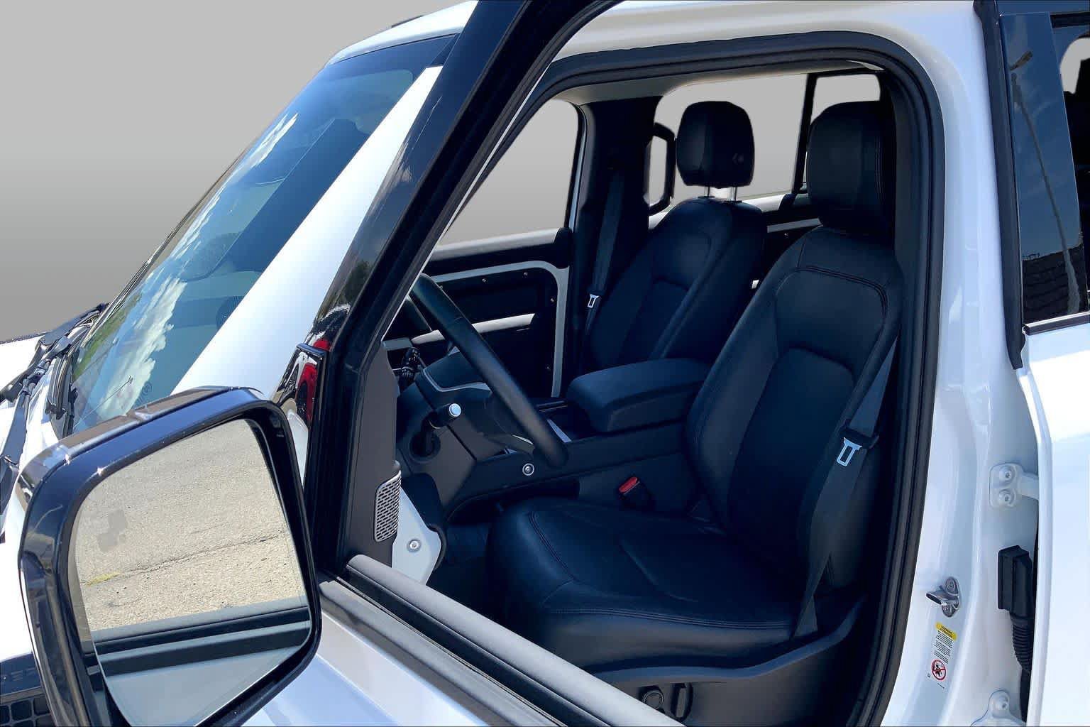 Used 2024 Land Rover Defender 110 S AWD/4WD image 7