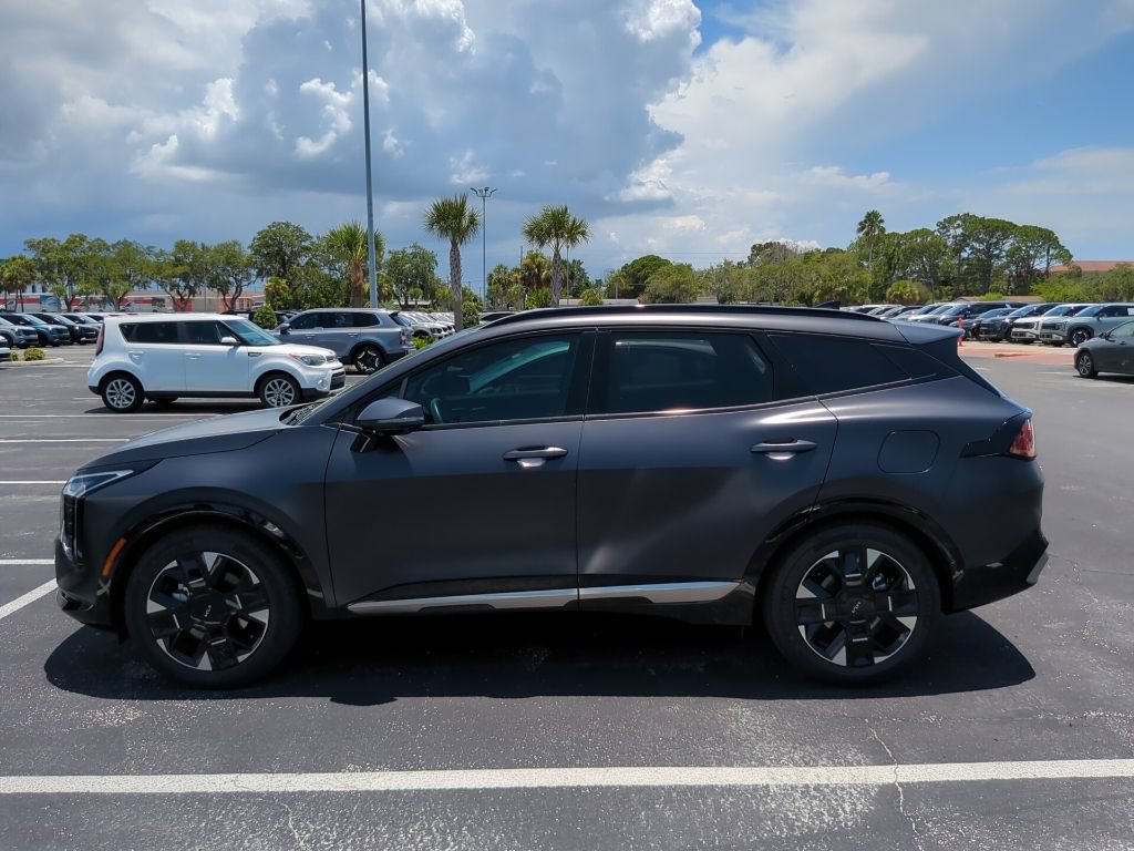 Certified 2026 Kia Sportage SX FWD image 7