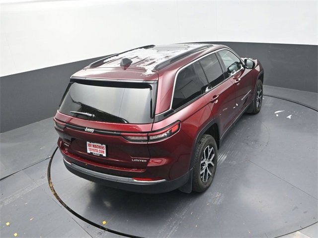 Used 2025 Jeep Grand Cherokee Limited w/ MOPAR Finishing Package image 25