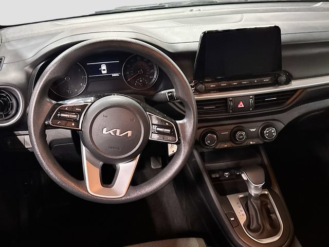 Used 2023 Kia Forte LXS FWD image 19