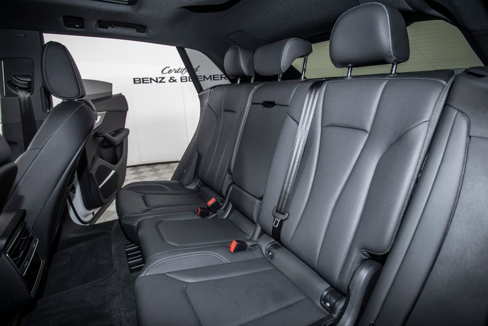 Used 2026 Audi Q8 Premium Plus AWD/4WD image 16