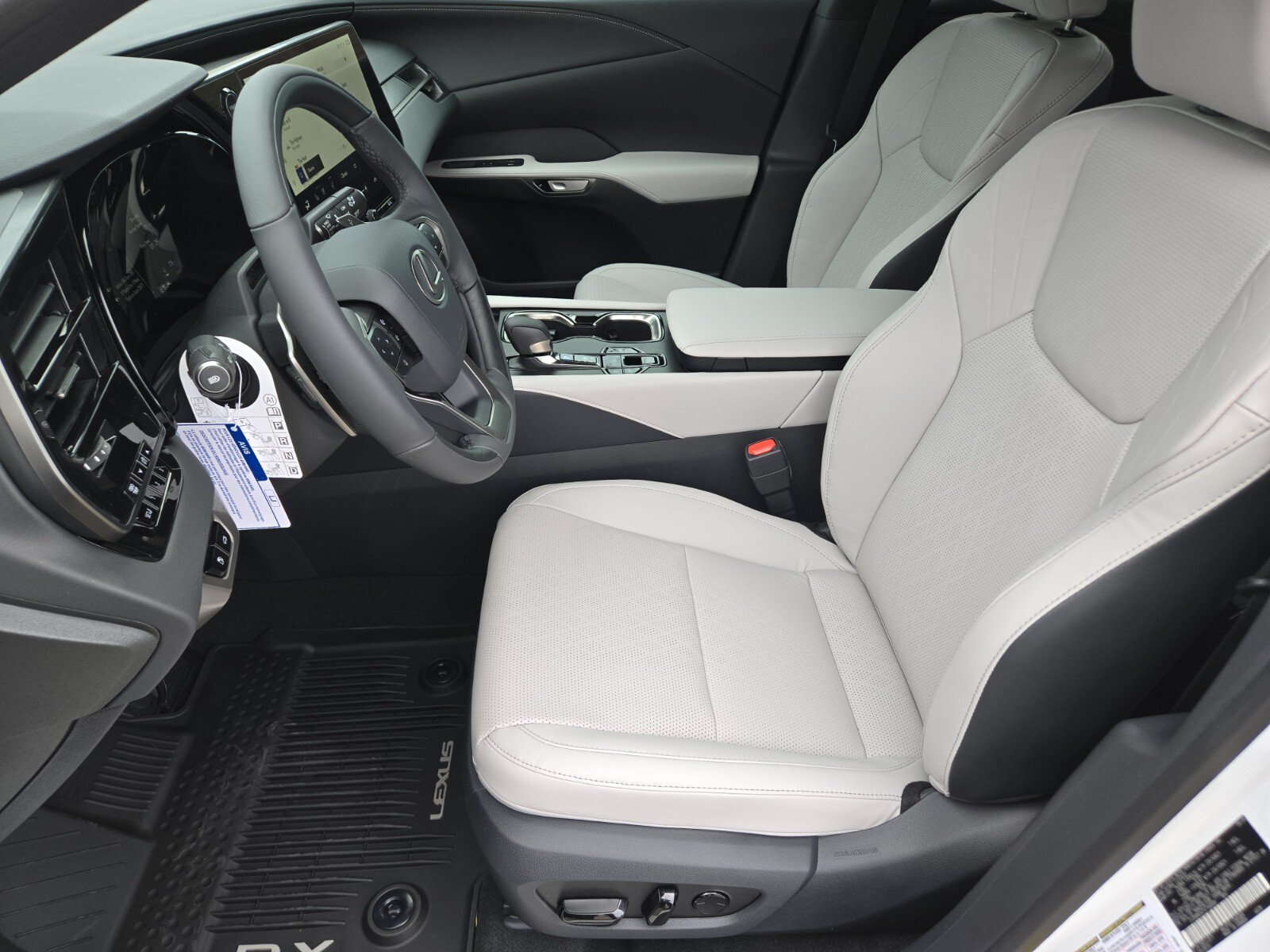 New 2026 Lexus RX 350h AWD/4WD image 6