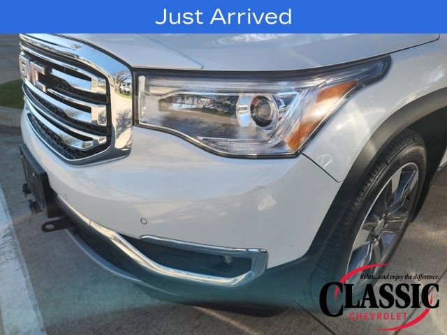 Used 2018 GMC Acadia SLT image 15