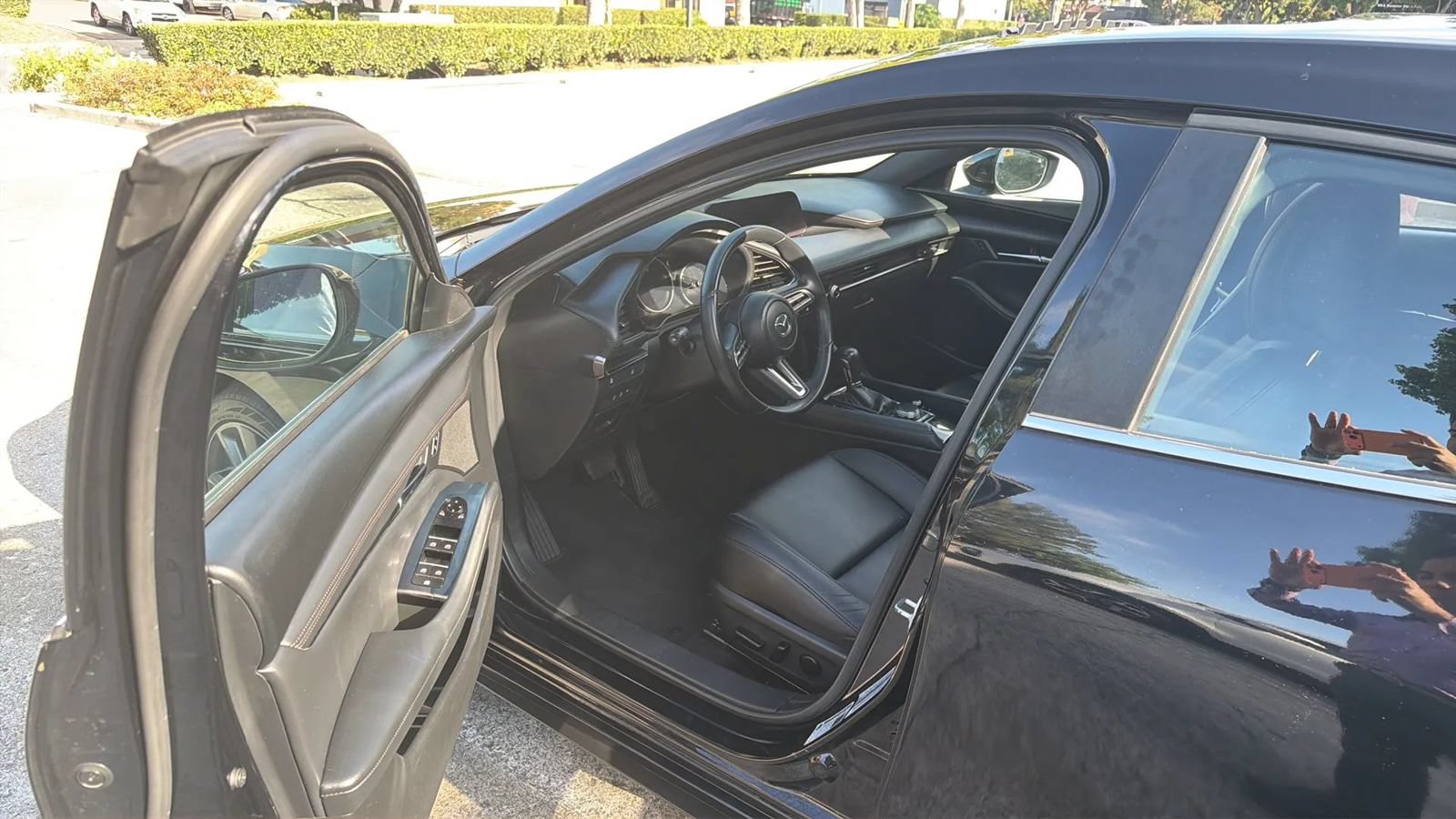 Used 2021 MAZDA MAZDA3 s FWD image 12