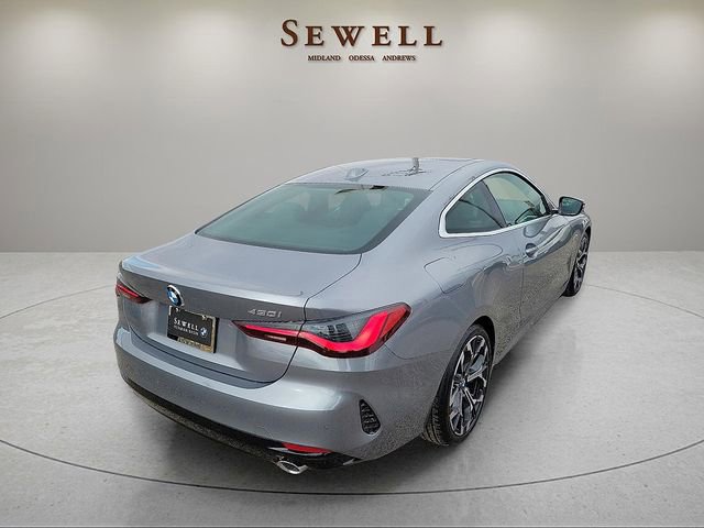 New 2026 BMW 430i Coupe w/ Parking Assistance Package RWD image 4
