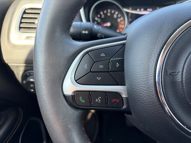Used 2021 Jeep Compass Latitude AWD/4WD image 9