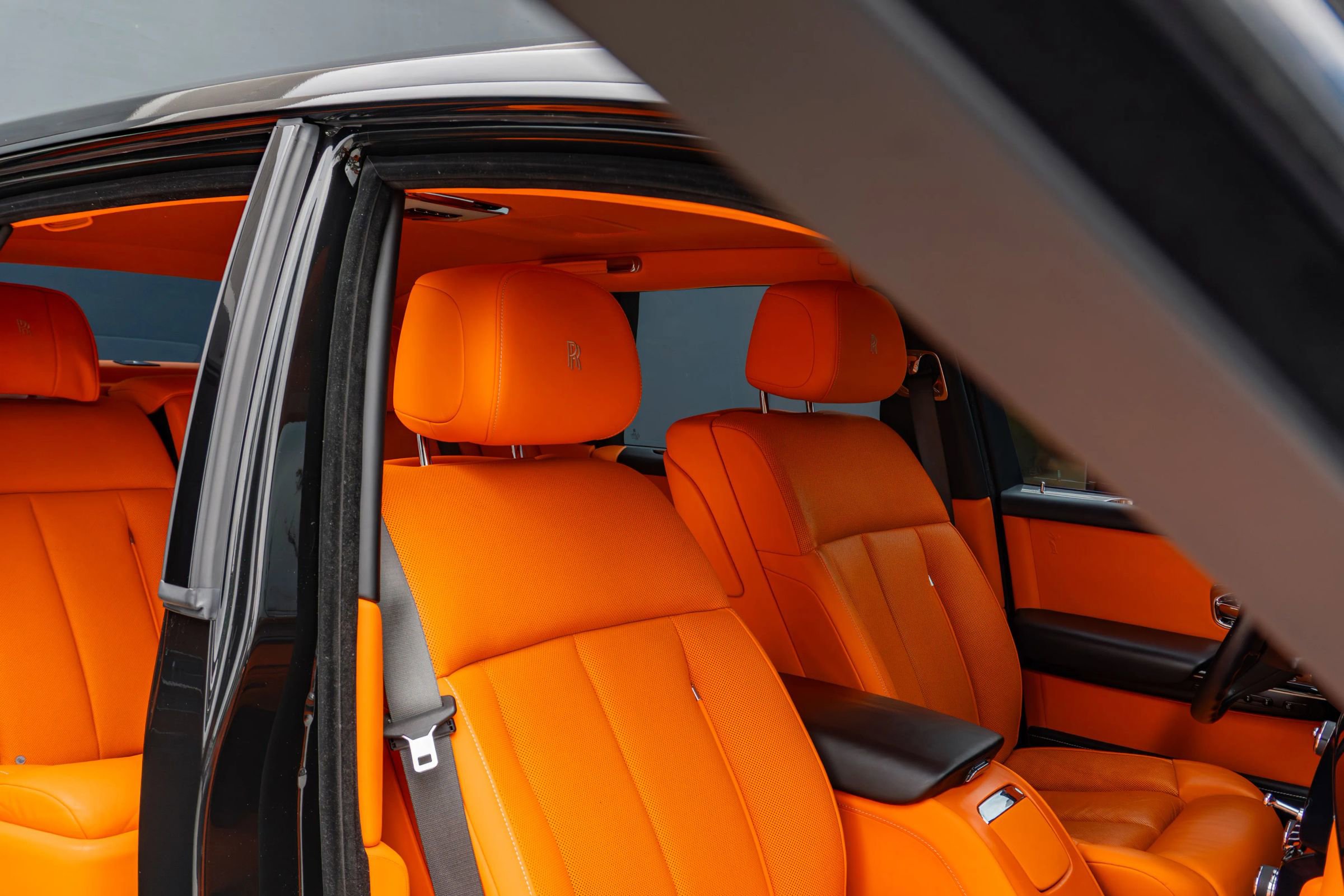 Used 2018 Rolls-Royce Phantom Sedan RWD image 12