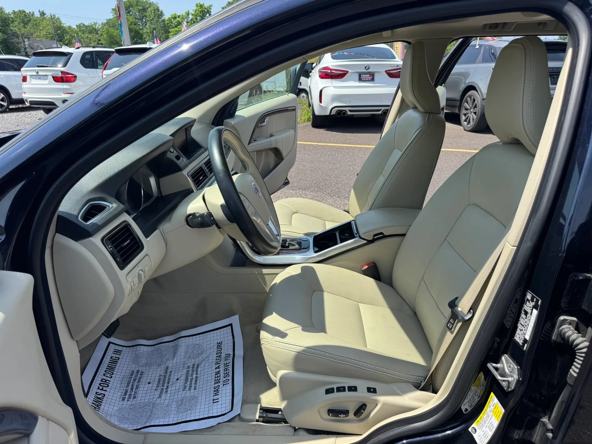 Used 2016 Volvo XC70 T5 Platinum w/ Protection Package AWD/4WD image 20