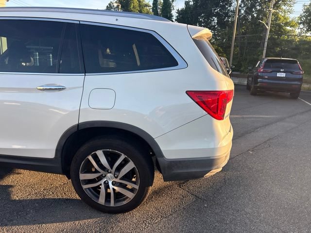 Used 2017 Honda Pilot Elite image 8