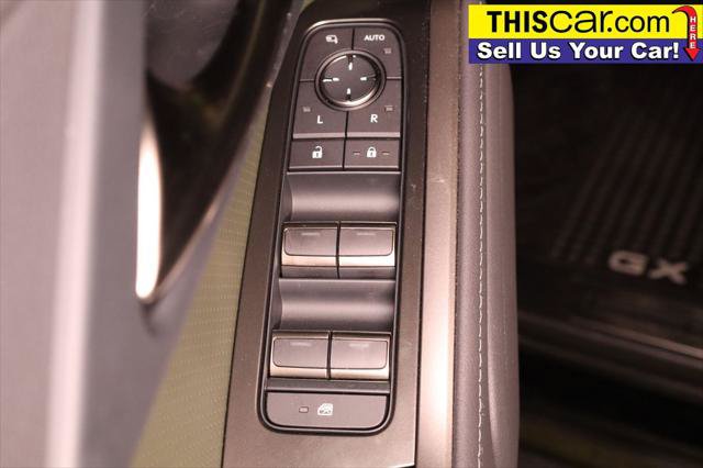Used 2026 Lexus GX 550 AWD/4WD image 35