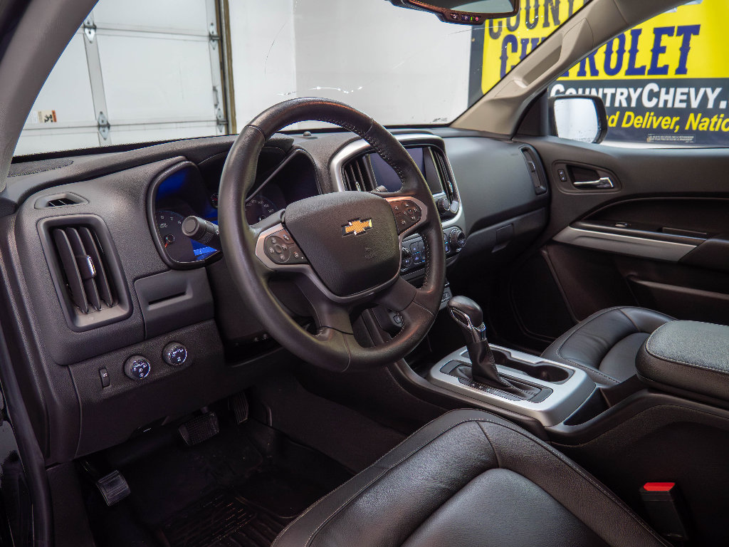 Used 2022 Chevrolet Colorado LT w/ Redline Special Edition image 20