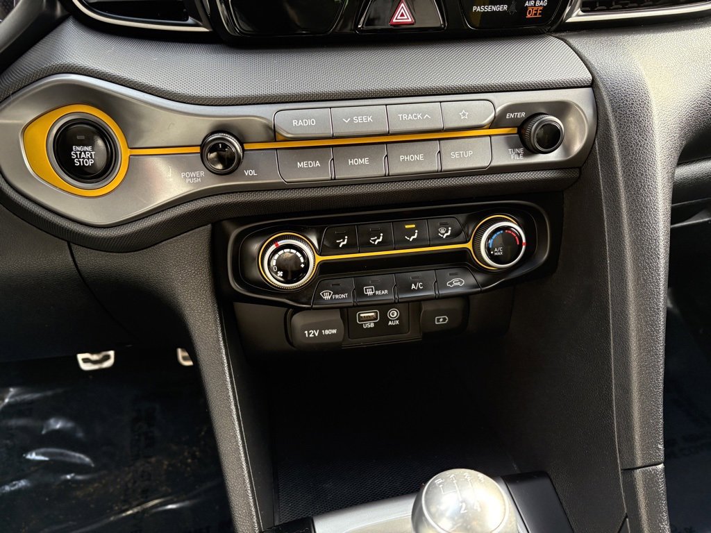 Used 2020 Hyundai Veloster Turbo R-Spec image 24