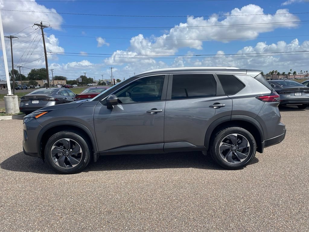 Certified 2025 Nissan Rogue SV w/ SV Premium Package FWD image 4