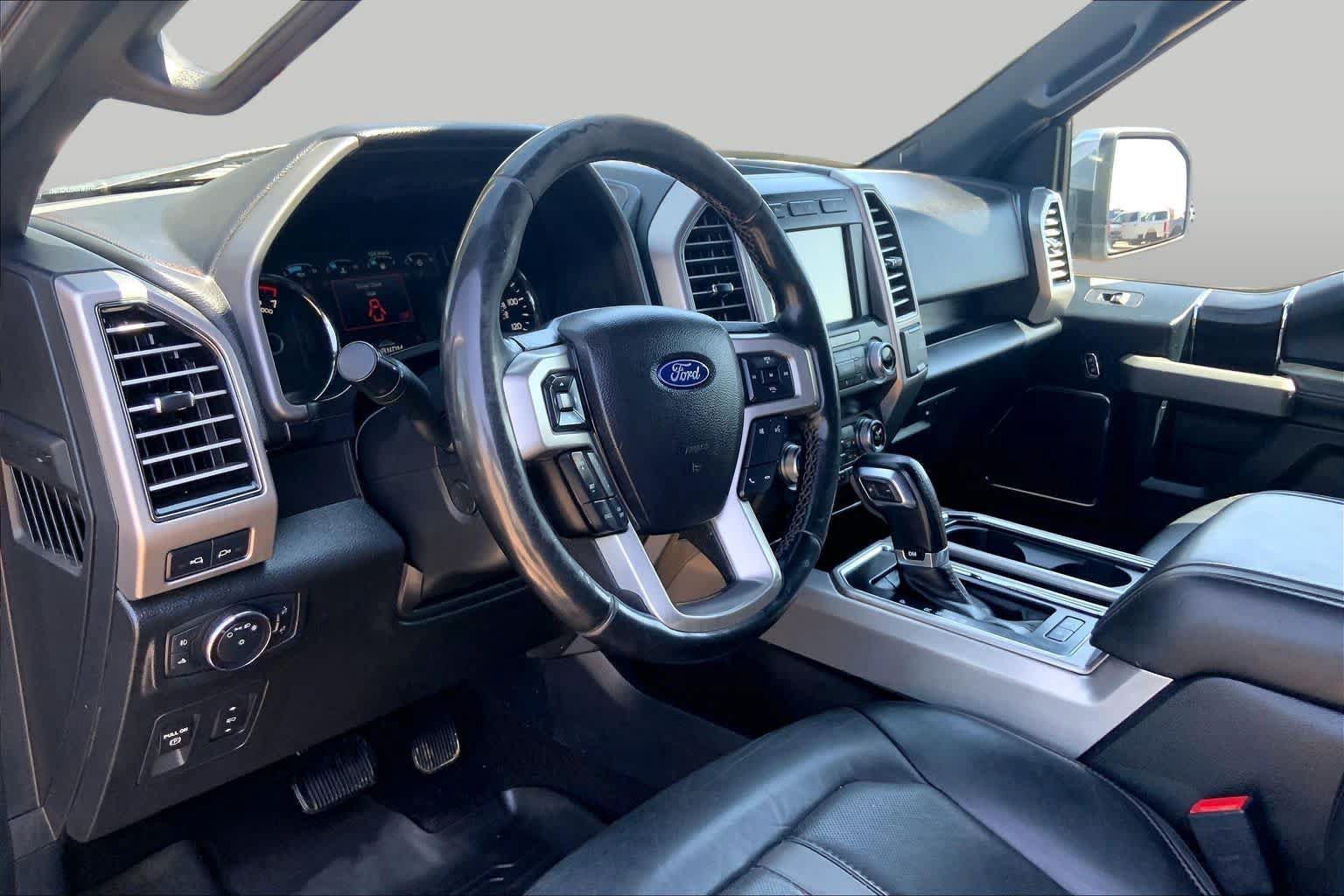 Used 2020 Ford F150 Platinum w/ Equipment Group 701A Luxury AWD/4WD image 17