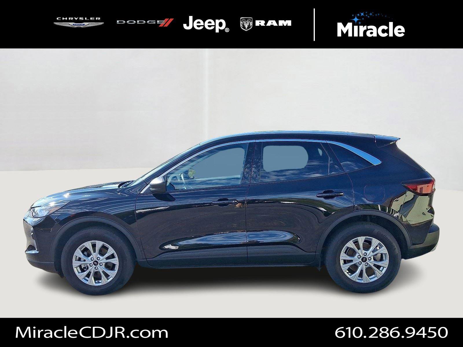 Used 2023 Ford Escape Active image 4