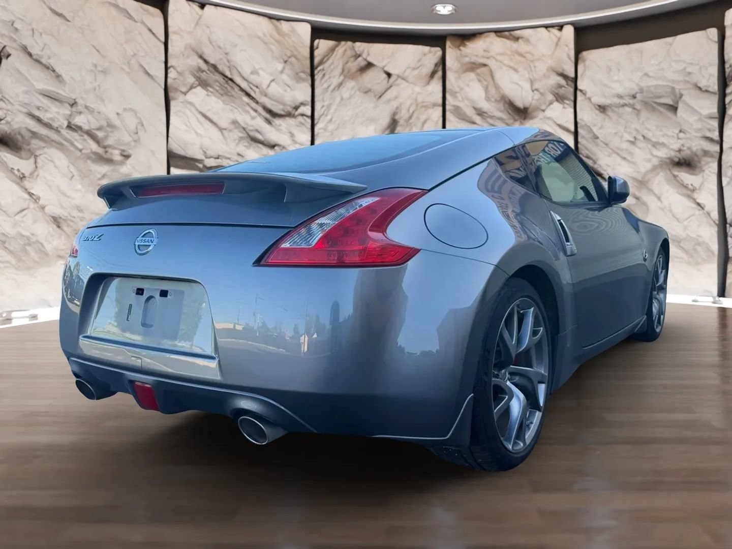 Used 2014 Nissan 370Z Touring w/ Sport Package RWD image 8