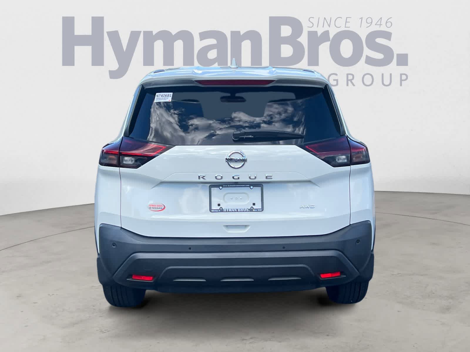 Used 2021 Nissan Rogue S image 4