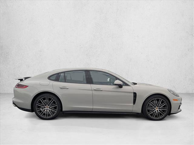 Used 2017 Porsche Panamera image 4