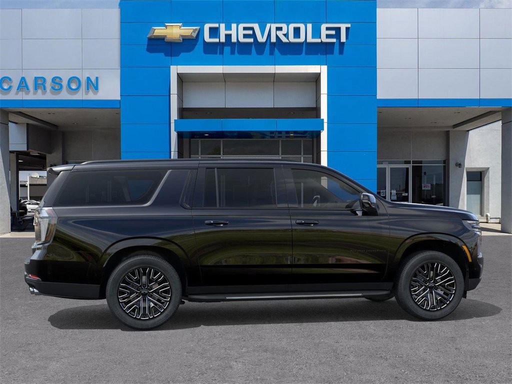 New 2026 Chevrolet Suburban RST image 5