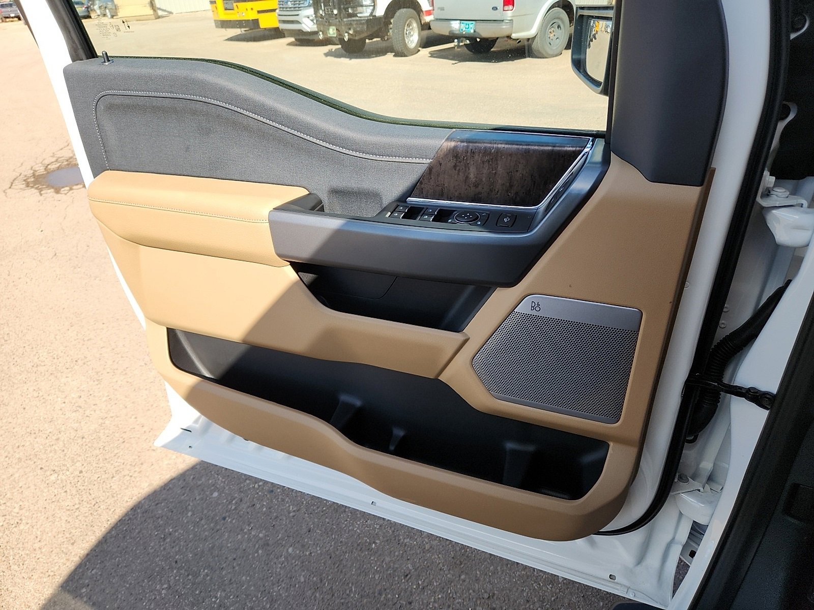 New 2026 Ford F250 Lariat w/ Lariat Premium Package image 12