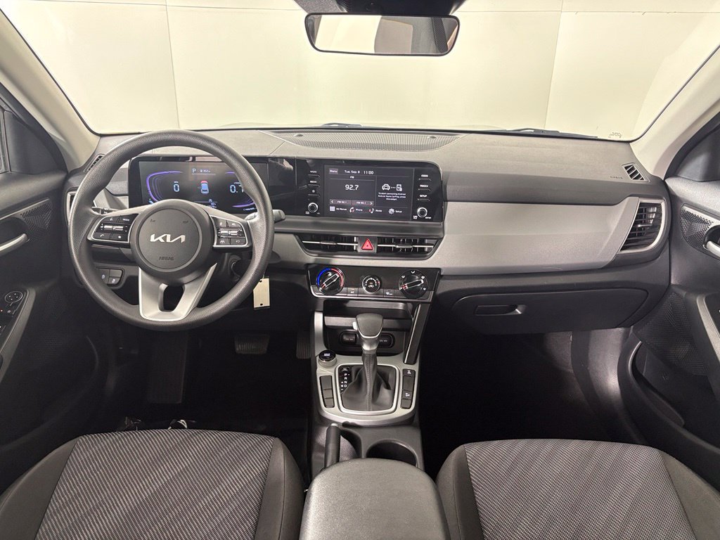Used 2026 Kia Seltos LX AWD/4WD image 35