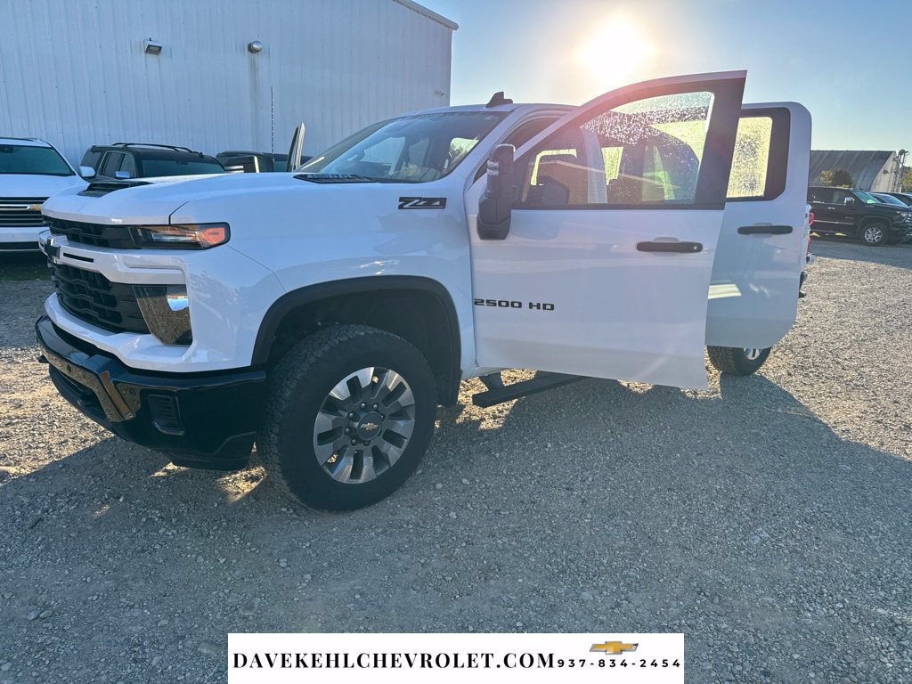 Used 2026 Chevrolet Silverado 2500 Custom w/ Custom Value Package AWD/4WD image 24