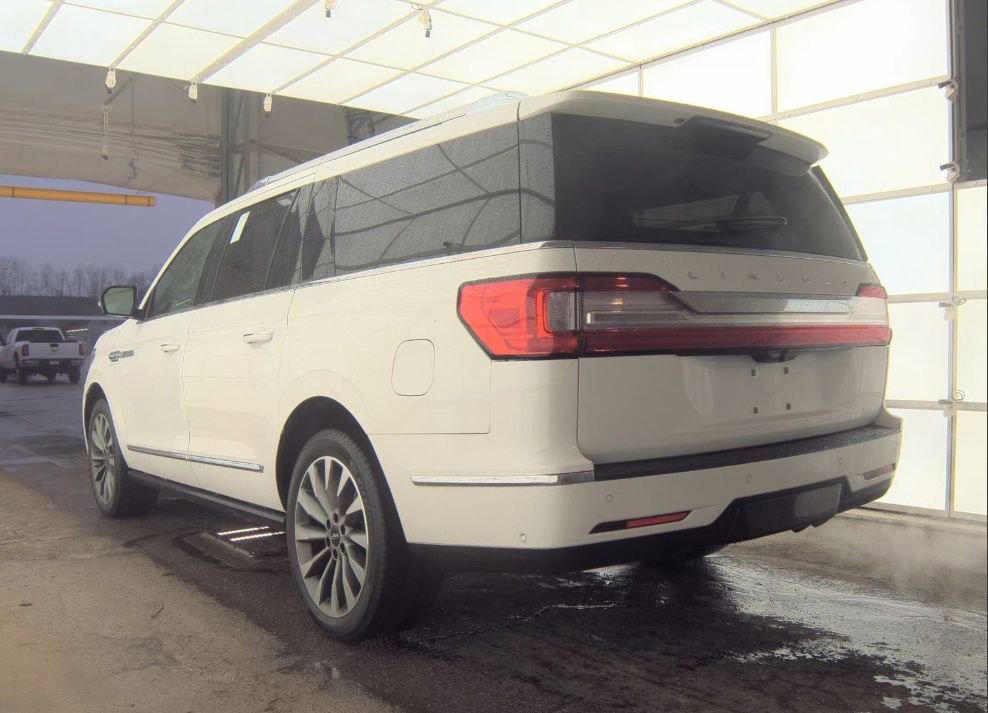 Used 2020 Lincoln Navigator L Reserve w/ Luxury Package image 7