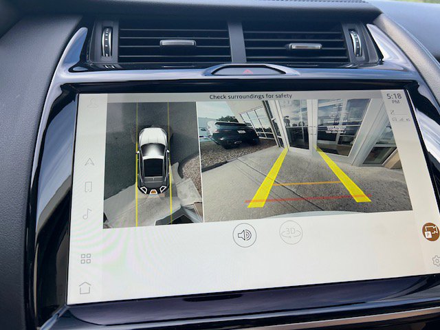 Certified 2022 Jaguar E-PACE SE image 27