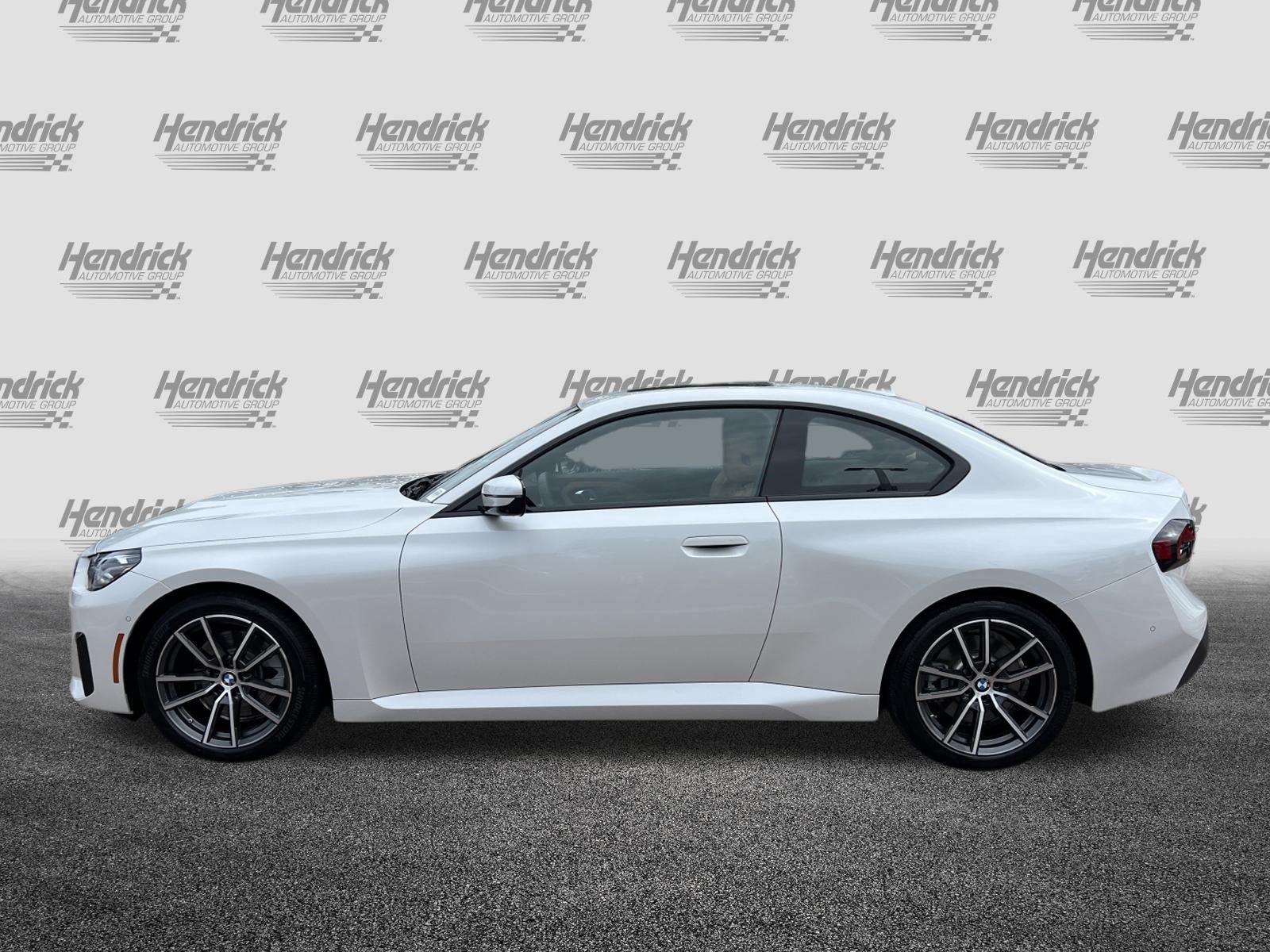 Certified 2025 BMW 230i Coupe RWD image 7