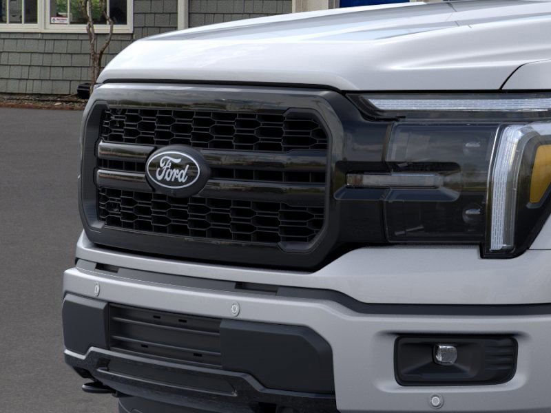 New 2025 Ford F150 Lariat w/ Equipment Group 501A Mid image 17