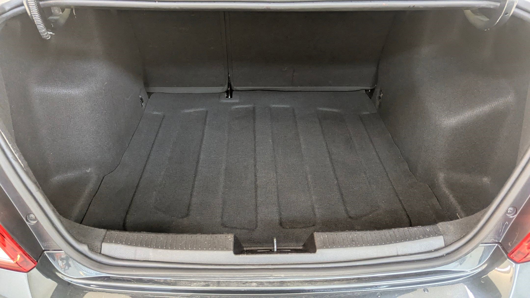 Used 2019 Chevrolet Sonic LT image 21