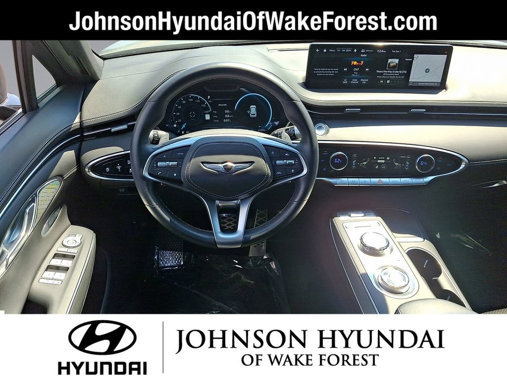 Used 2024 Genesis GV70 2.5T w/ Sport Prestige Package AWD/4WD image 21