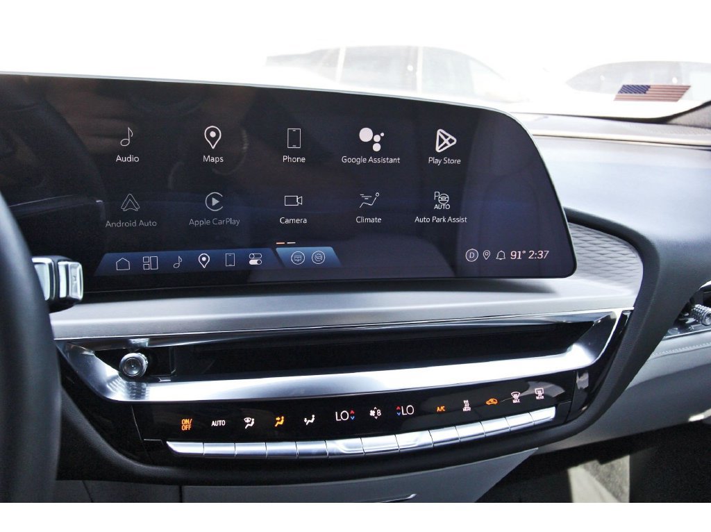 Used 2024 Cadillac Lyriq Sport RWD image 21