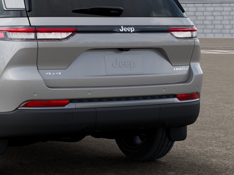 New 2026 Jeep Grand Cherokee Limited w/ Limited Altitude Package AWD/4WD image 13