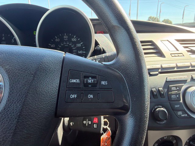 Used 2011 MAZDA MAZDA3 i Touring FWD image 34