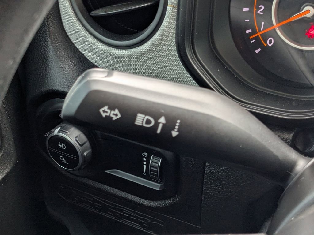 Used 2025 Jeep Gladiator Sport image 24