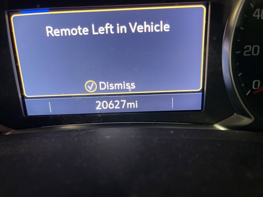 Used 2023 Chevrolet Blazer LT image 2