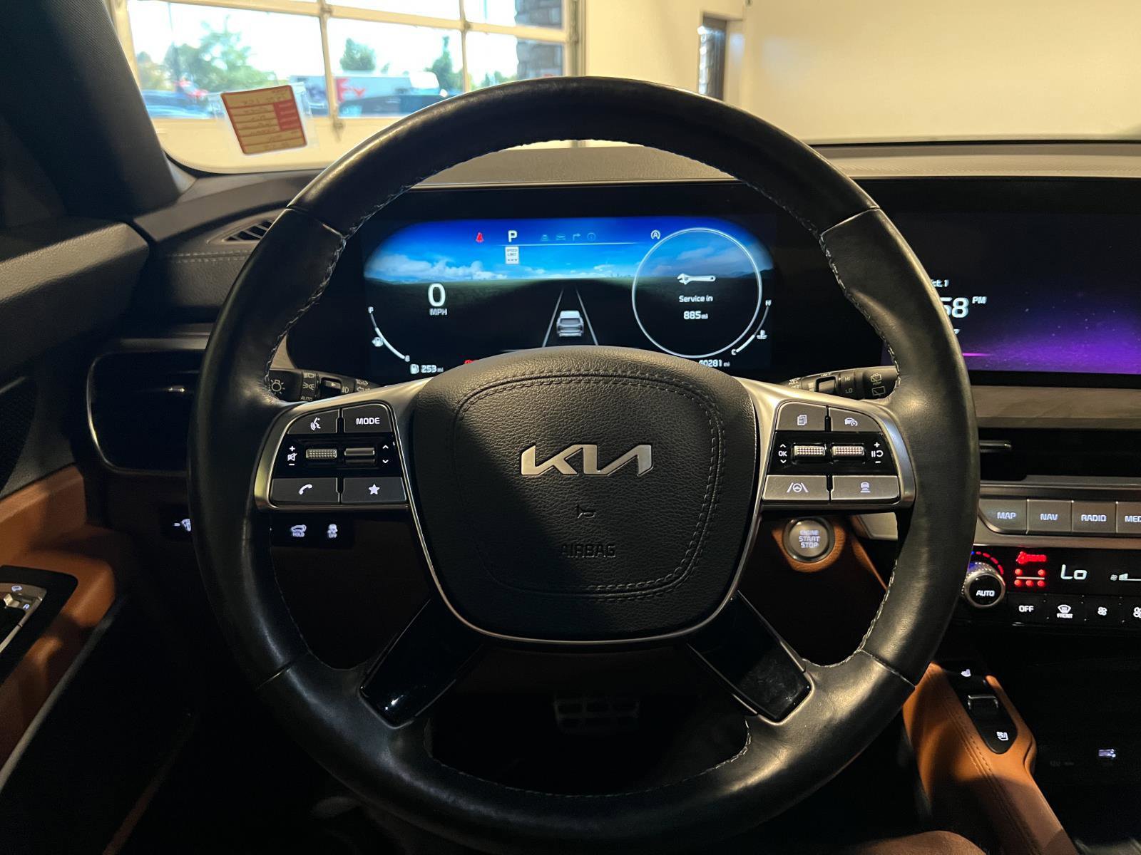 Used 2024 Kia Telluride SX X-Pro image 11